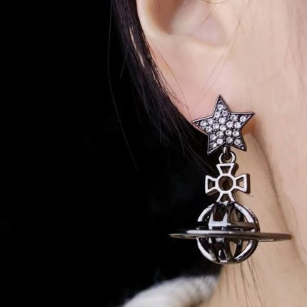 گوشواره ویویِن وِست وود vivienne westwood