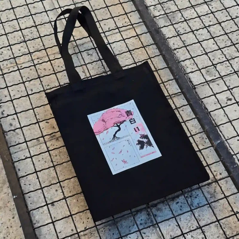 توت بگ پینترستی مشکی | ساکورا 🌸🖤