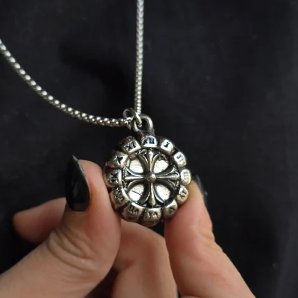 گردنبند کروم هارتز | Chrome Hearts