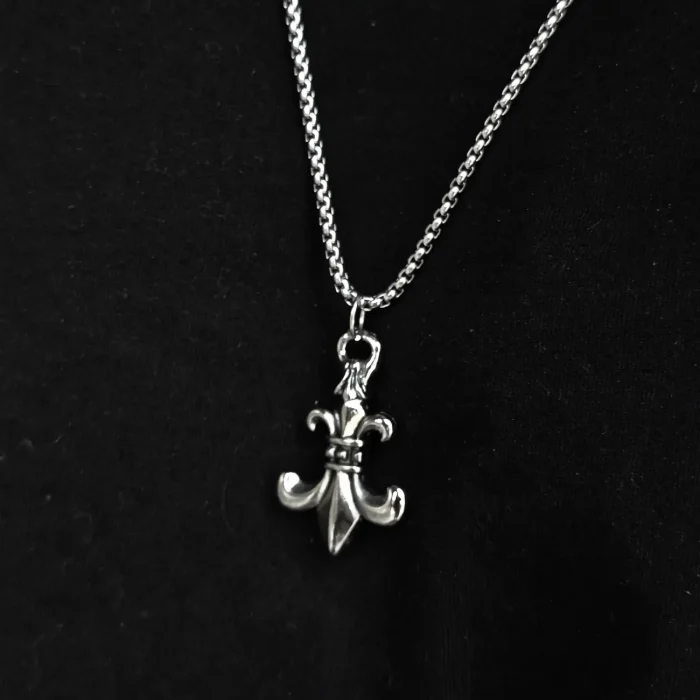 گردنبند کروم هارتز | Chrome Hearts