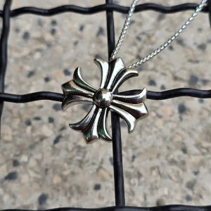 گردنبند کروم هارتز | Chrome Hearts