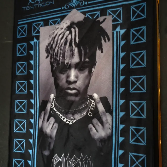 پرچم آویز دکوراتیو اکس تنتاسیون | xxxtentacion